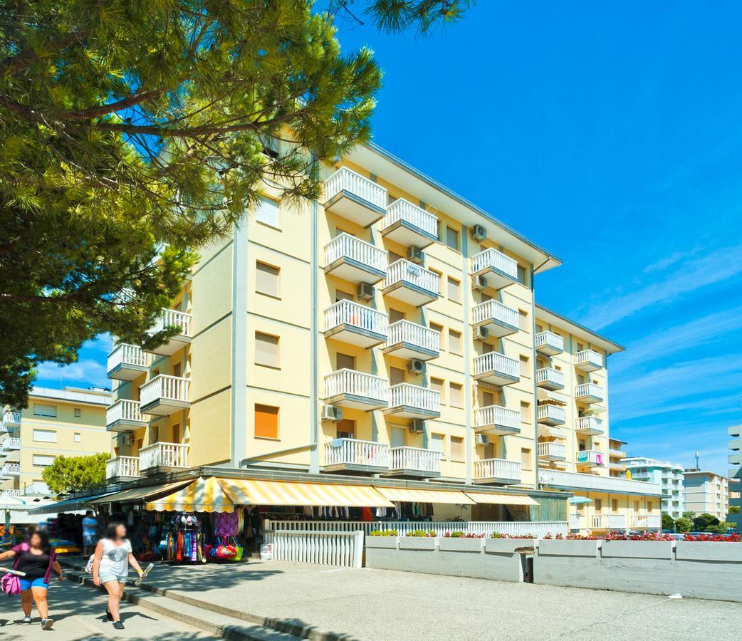 Ivana Belmare Apartaments Bibione Exterior foto